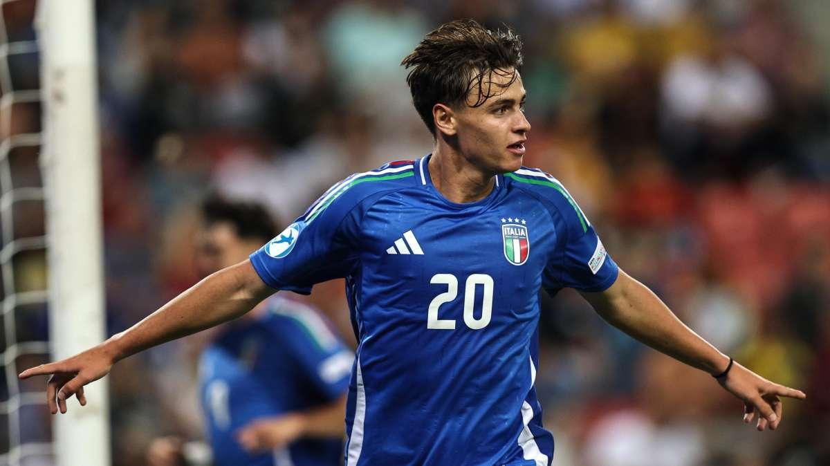 Italia Under 21 travolgente: 4-0 alla Svezia e primato nel girone
