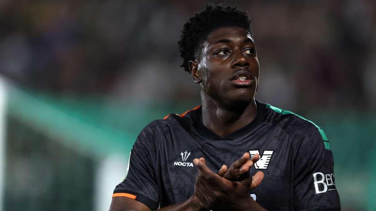 Il capolavoro del Venezia sgretola ogni record: Doumbia vola allo Sporting per una cifra mostruosa
