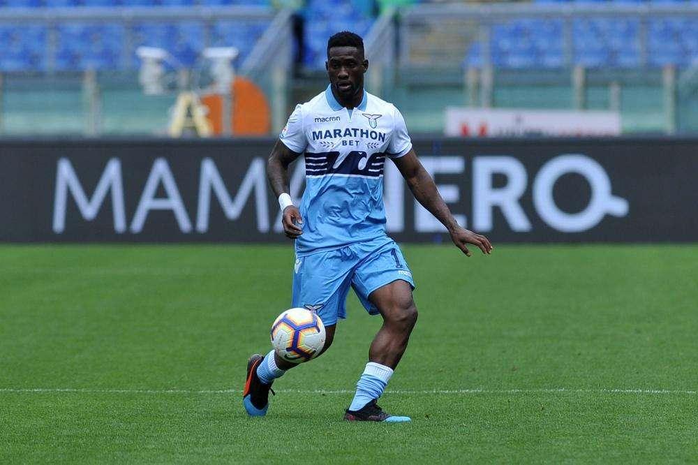 Mani di Bastos in area di rigore: check Calvarese-Banti, tutto regolare