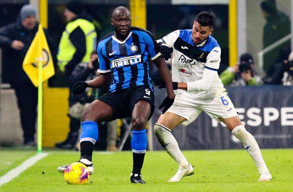 Le pagelle di TMW - Palomino rimbalza su Lukaku, sempre Gosens