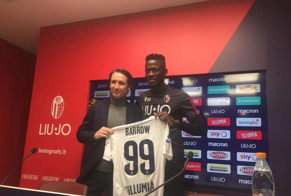 Bologna, la presentazione dell'ex Barrow: "Qui per trovare spazio. Atalanta? Gasperini mi ha detto che qui potrò fare bene" 