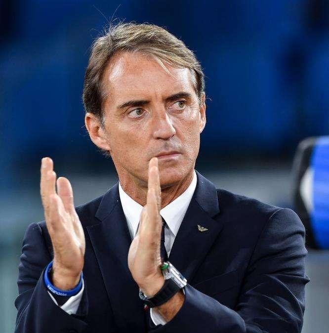 Liechtenstein-Italia, i voti ai tecnici: Kolviðsson ci prova, Mancini ok