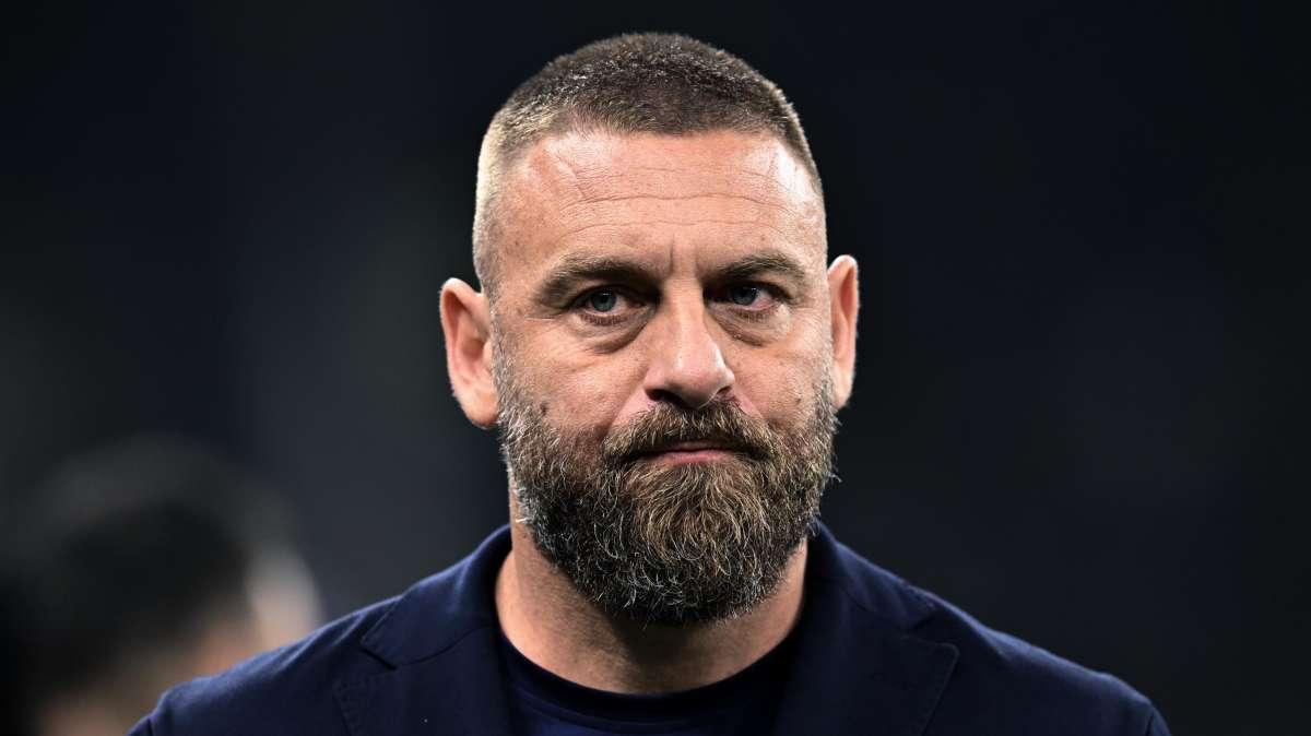 Genoa, De Rossi in conferenza: "Contento dei ragazzi, Atalanta spinta ma concessi solo tiri da fuori"
