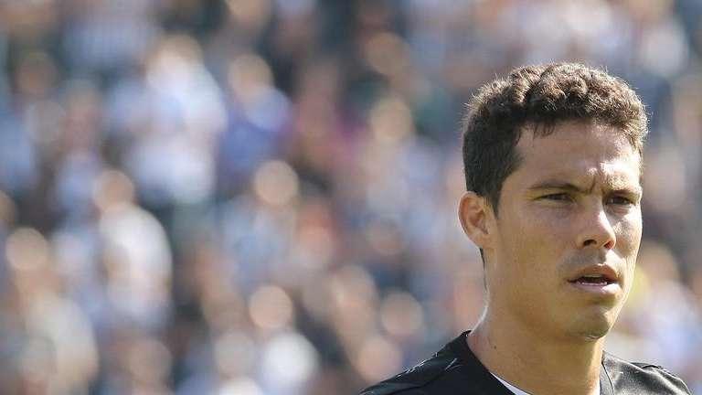Hernanes riparte dalle D? Il brasiliano in visita al Chieri: "Mi viene voglia di tornare..."