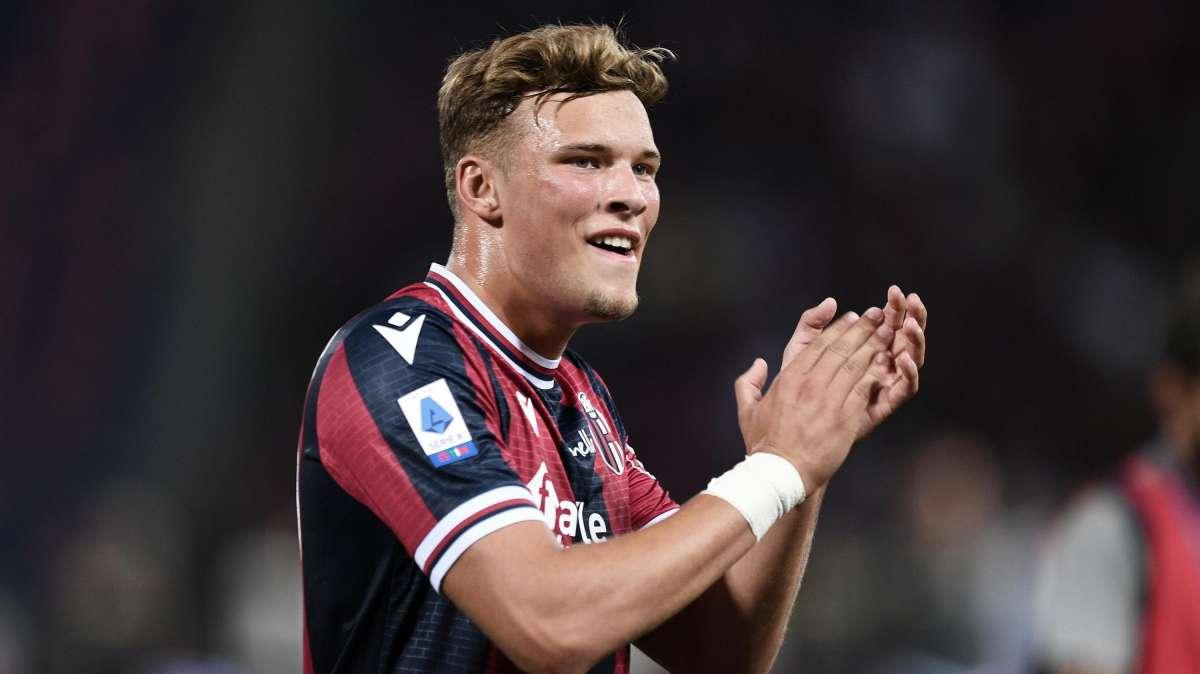 Van Hoijdonk star in Olanda, l'intermediario: "E' del Bologna, estate decisiva"