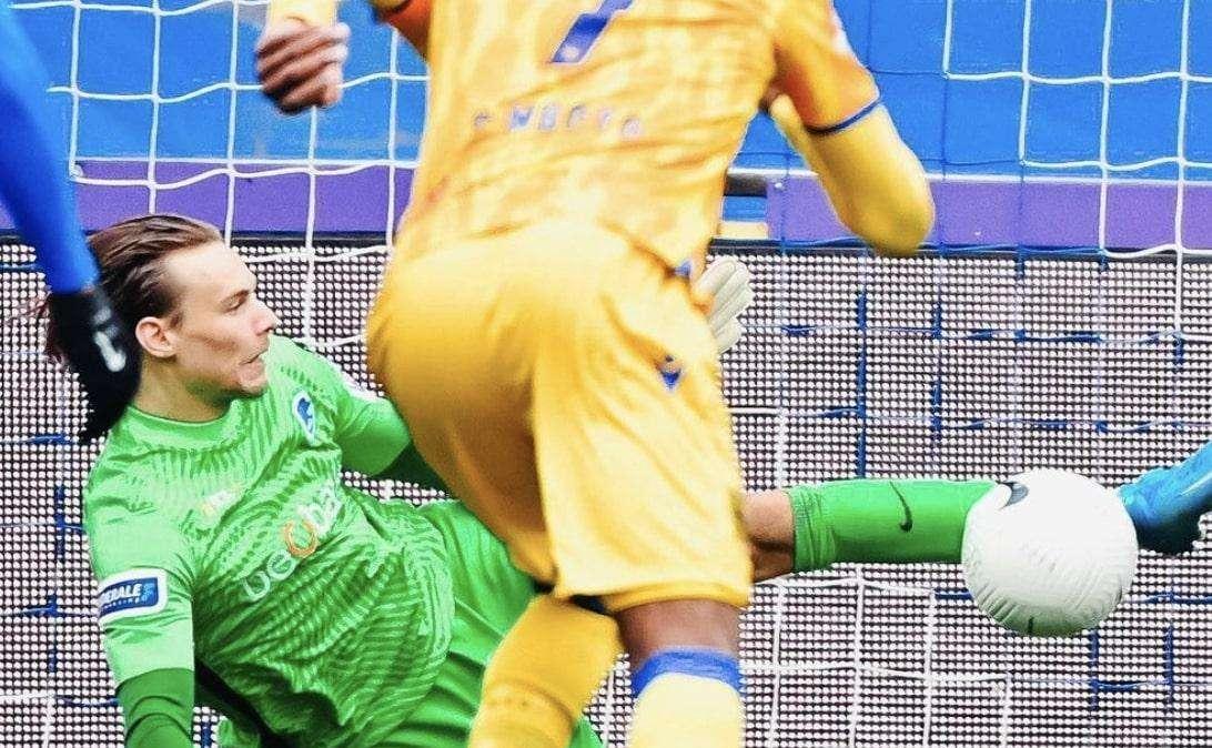 Dea ingolosita di portieri, ha 19 anni e piace tantissimo. Dal Genk l'erede di Courtois