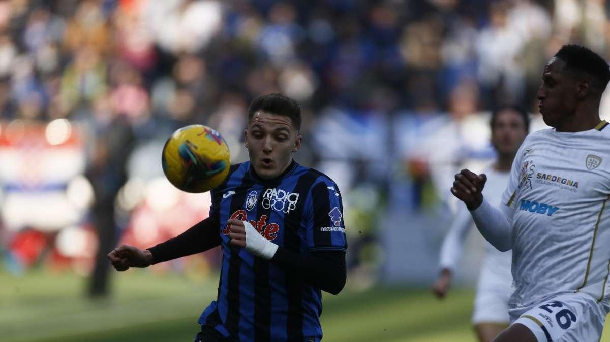 TMW - Atalanta-Cagliari 0-0, le pagelle: Samardzic delude, Mina argina Retegui
