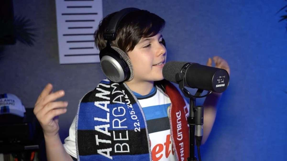 La voce di Alessandro e il suo inno per «La Dea»: quando il calcio diventa pura magia