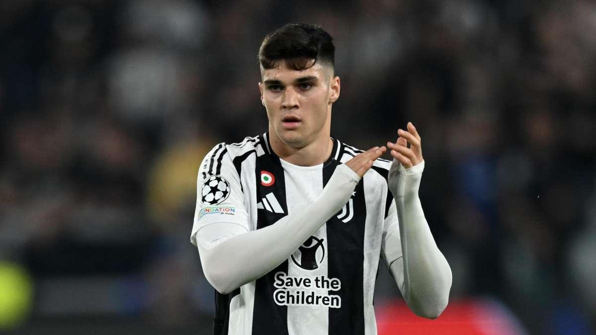 Lecce, un'idea per il futuro: discorsi aperti con la Juventus per il prestito di Adzic