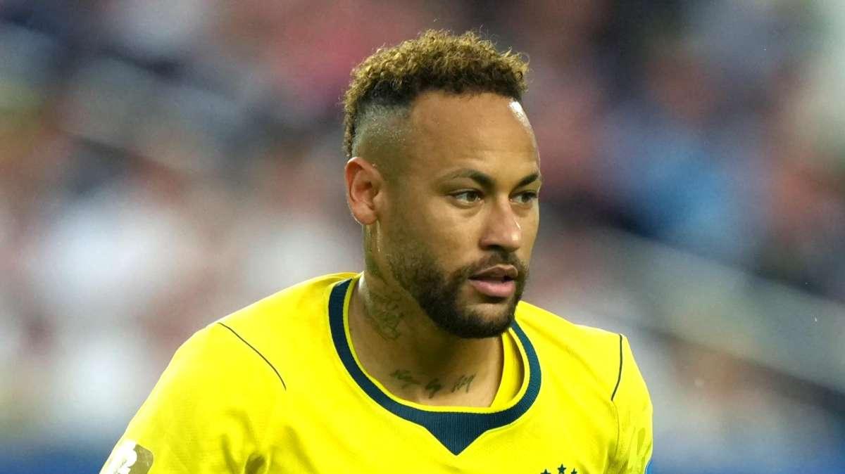 Neymar saluta la Seleção: 130 presenze e 80 gol