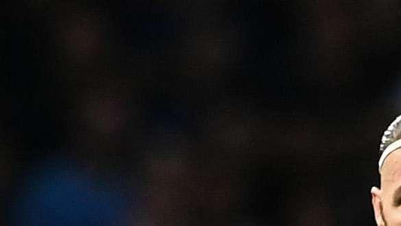 Siviglia, Sergio Ramos sbotta contro un tifoso durante un'intervista: "Abbi rispetto e stai zitto"
