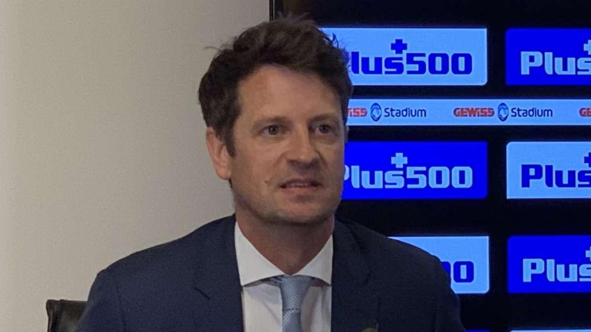 Clamoroso Lee Congerton risolve e va all'Al-Ahli. Non sarà sostituito