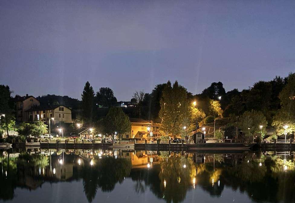 Sabato dalle 20 un'esperienza unica a Villa d'Adda Al Traghetto Restaurant: cena spettacolo con dj set e spettacolo pirotecnico