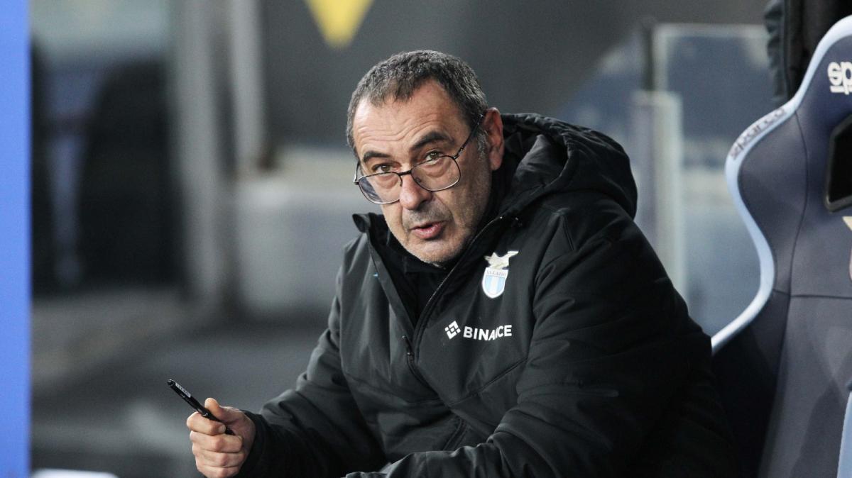 Sarri studia la nuova Atalanta: via al ritiro, si lavora al 4-3-3