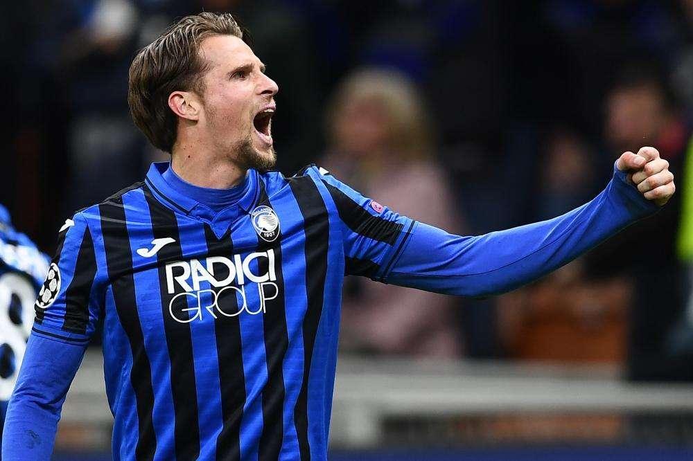 Atalanta in vantaggio! Gol di Hateboer su assist di Gomez: 1-0 al 16'