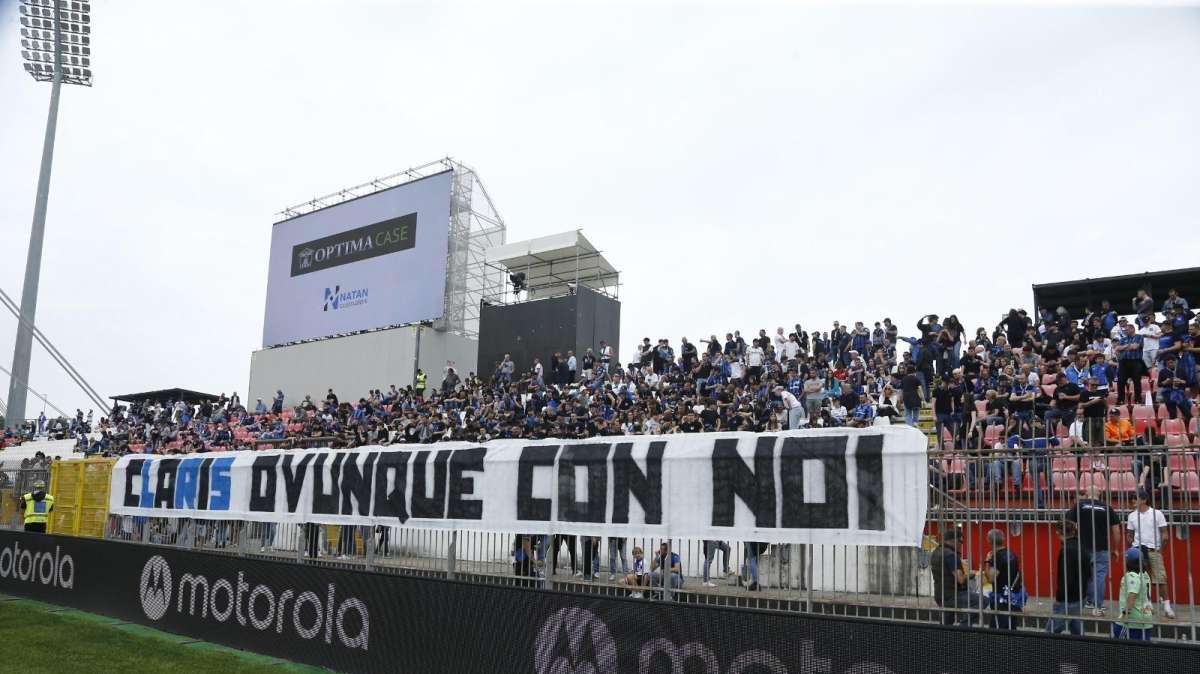 Atalanta-Roma, le due curve di casa in silenzio in segno di rispetto per Riccardo Claris