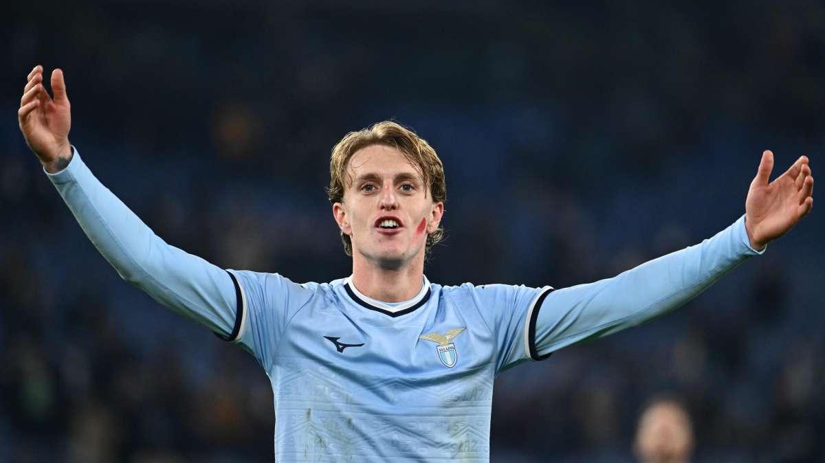 Lazio, stangata dalla UEFA: 2 giornate a Rovella, una a Gigot e prossima trasferta vietata ai tifosi