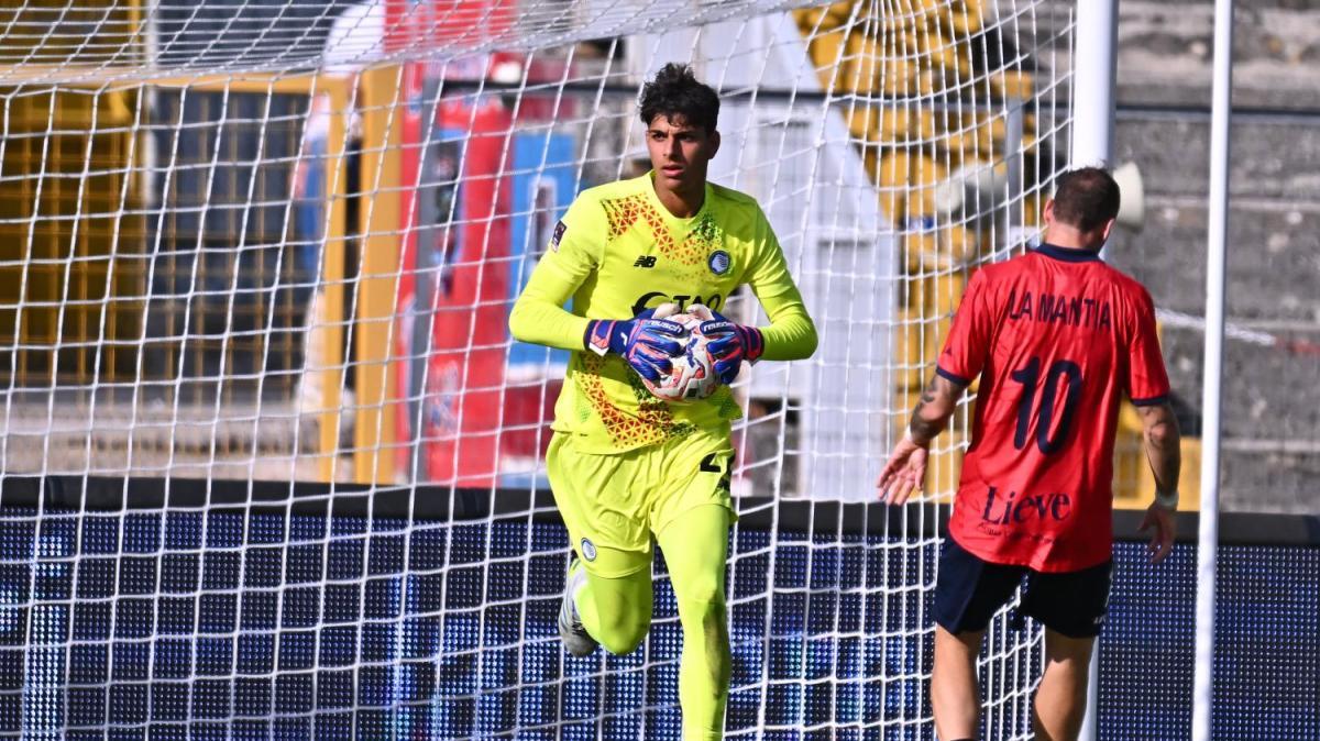 Anelli, il portiere delle parate pesanti: dal rigore di Sassari al muro di Gubbio