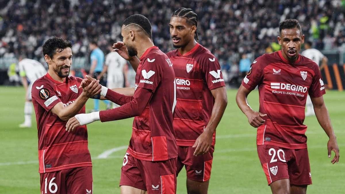 Il Siviglia alza la Séptima e infligge la prima delusione europea a Mou: 5-2 d.c.r. contro la Roma