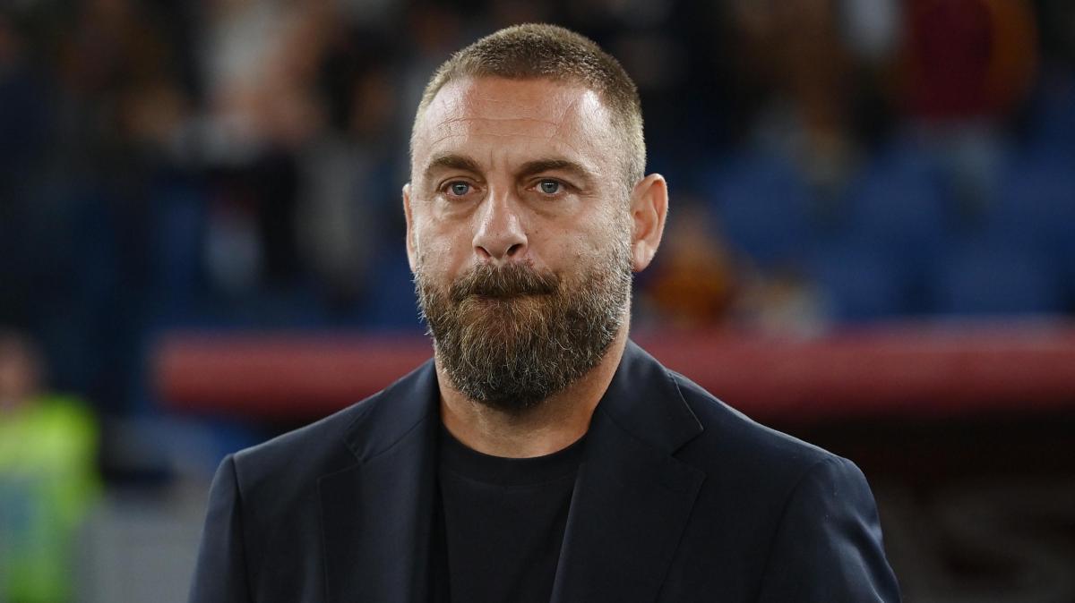 Genoa, De Rossi ritrova Baldanzi e Traoré per la sfida salvezza col Venezia