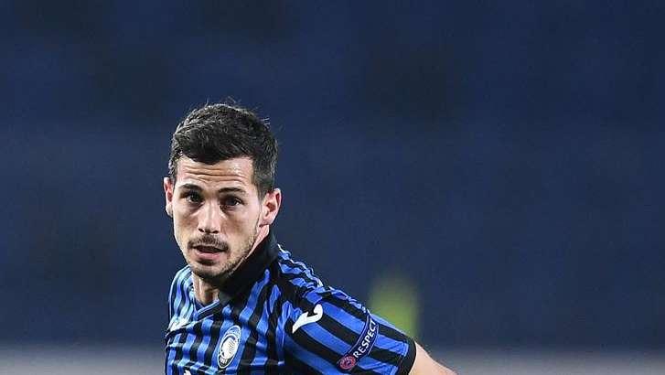 Atalanta-Real Madrid 0-1, la furia di RAC1 a Barcellona: "Furto totale alla Dea! Il rosso non c'era"