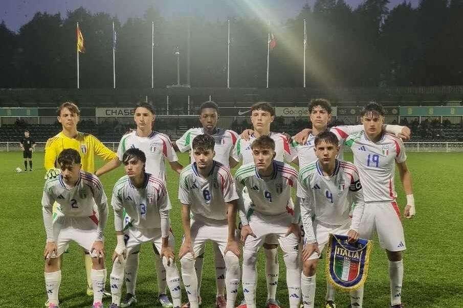 Esordio amaro per gli Azzurrini nel Torneo di Sviluppo UEFA: la Spagna si impone per 2-1