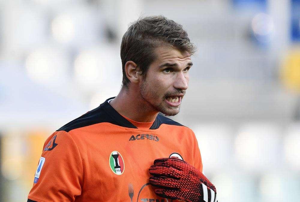 Provedel decisivo, Erlic un muro. Nzola leone in gabbia. Le pagelle dello Spezia 