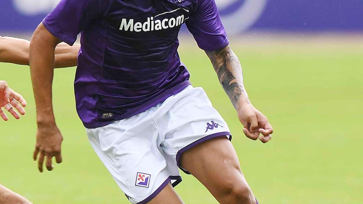 La maglia più costosa d'Italia? È quella della Fiorentina, battuta solo dal Nizza in Europa
