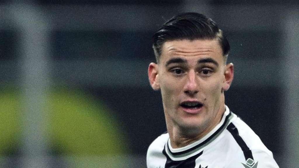 VIDEO - All'Udinese non bastano due gol, il Sassuolo la riprende: finisce 2-2, gli highlights
