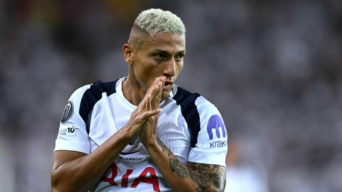 Richarlison-show: doppietta e rovesciata da urlo, Tottenham travolgente all’esordio. Gol & Highlights