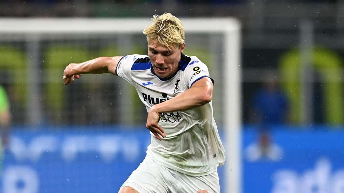Dea, ancora Monza nel presente di Hojlund: il danese piace allo United, ma serve una maxi offerta