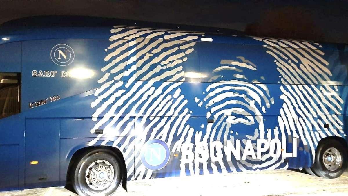 ESCLUSIVA TA, FOTO - L’arrivo del Napoli al Winter Garden Hotel di Grassobbio 
