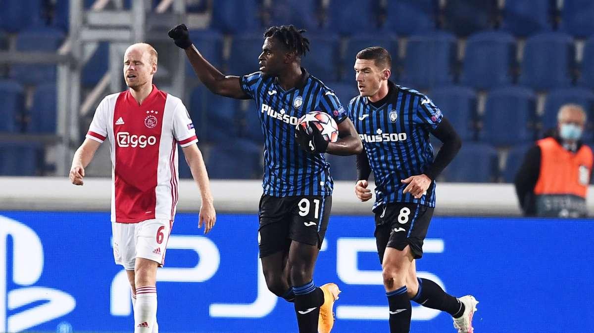 Gomez incazzato, Gasperini meno. L'Atalanta riacciuffa un ottimo Ajax con un Duvan stellare