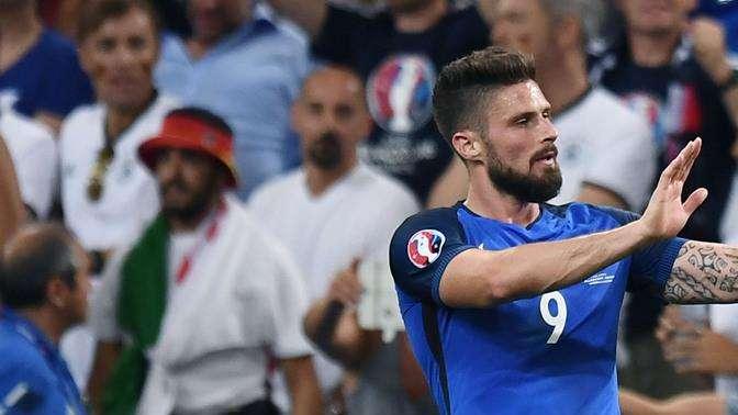 Qatar2022 / La Francia cala il poker e liquida l'Australia. Giroud nella storia della nazionale Bleus