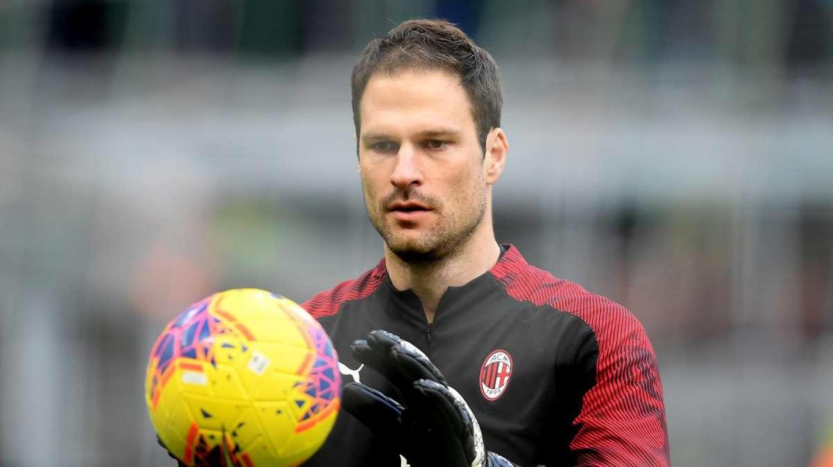 L’ex Milan Begovic lascia l’Everton: il club di Liverpool non rinnova il contratto