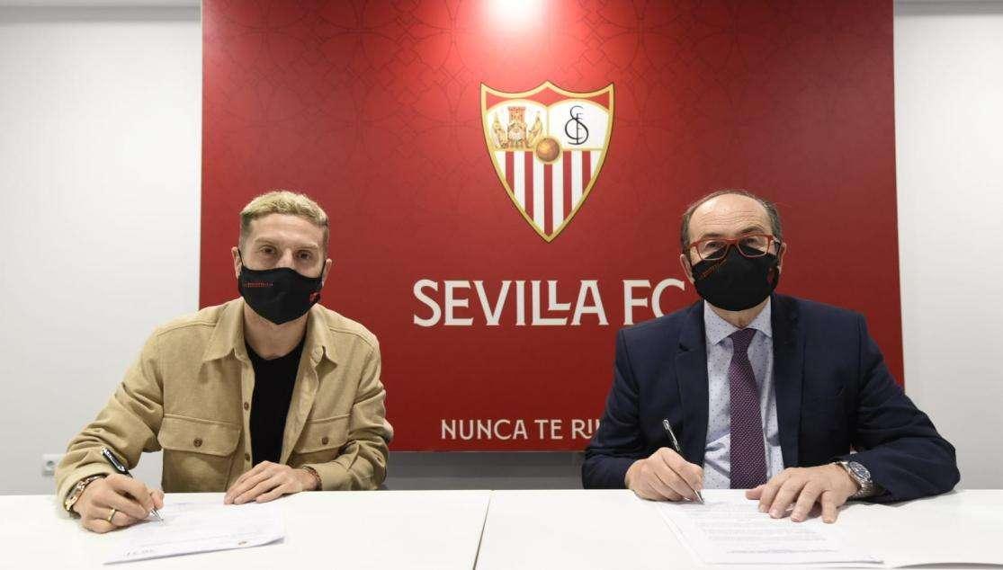 UFFICIALE: Fine della telenovela! Papu Gomez è del Siviglia, firma fino al 2024