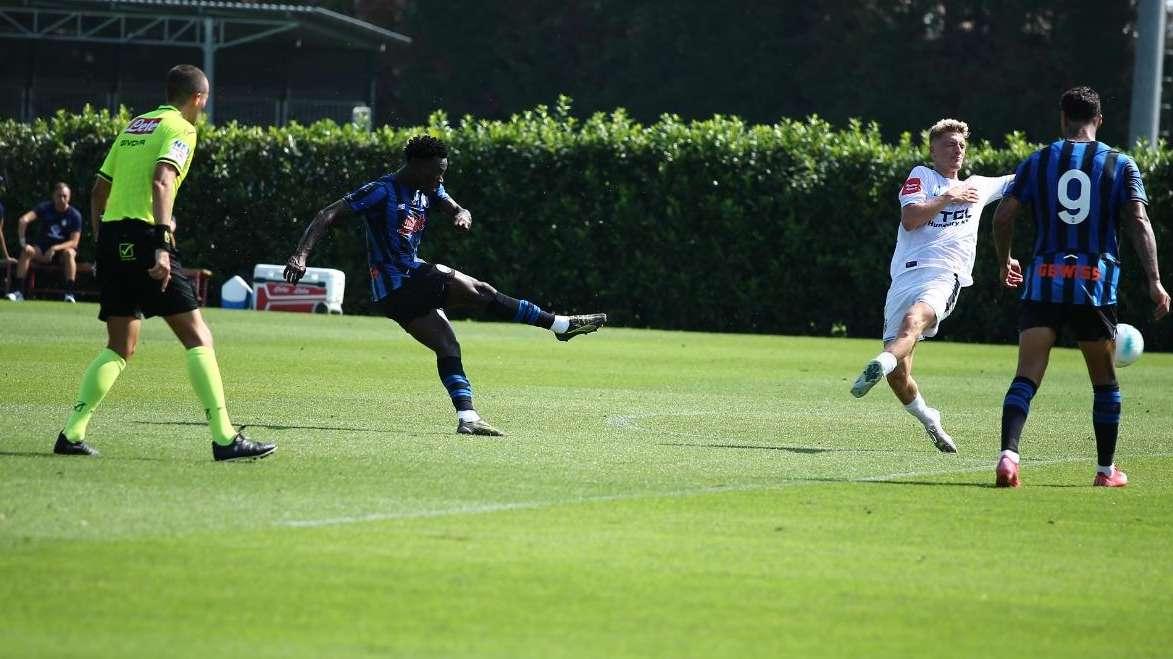 Ibrahim Sulemana inventa la magia: Atalanta di nuovo avanti 2-1