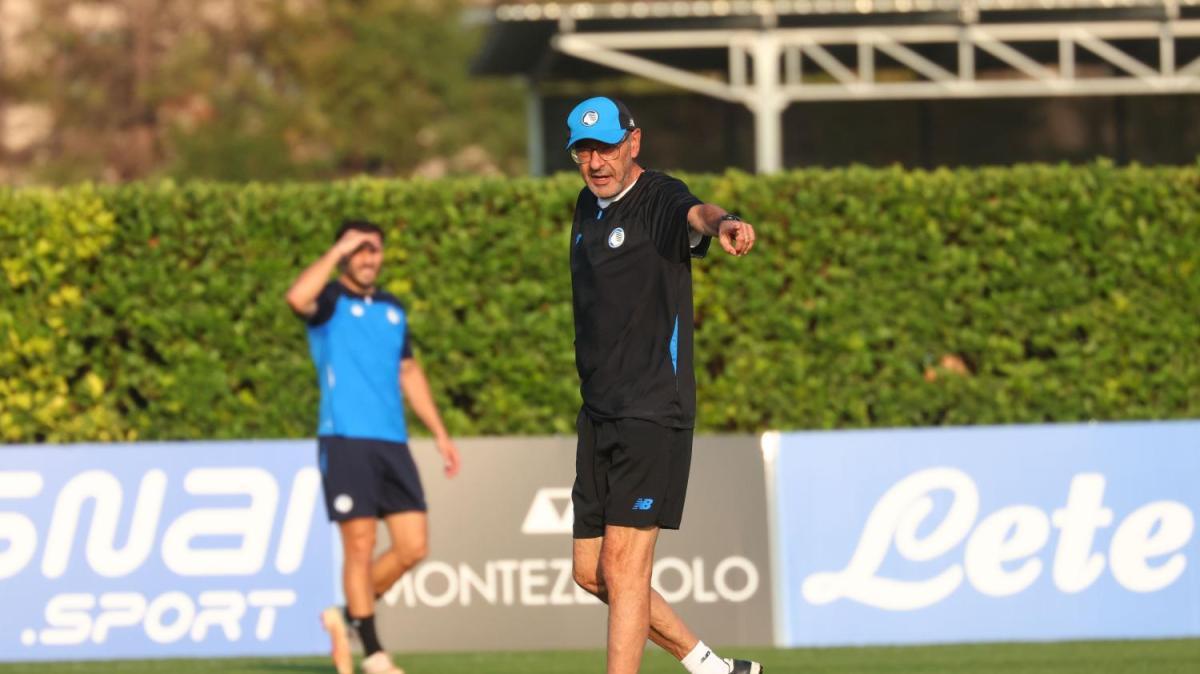 Da Roma a Cagliari: come è cambiato l'undici di Sarri in una settimana