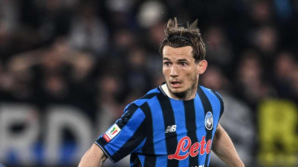 Dumfries verso il Real, de Roon applaude: "Se lo è meritato"