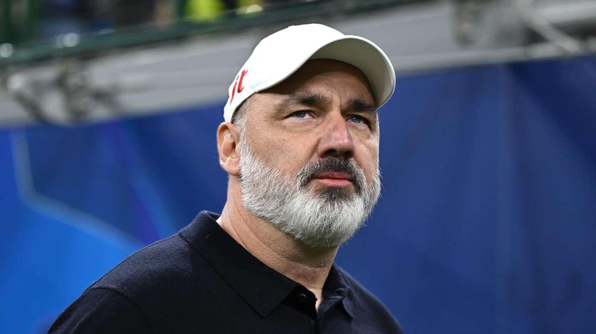 Slavia Praga, Trpišovský in conferenza: "Atalanta fortissima e in crescita, ma vogliamo giocarcela alla pari"