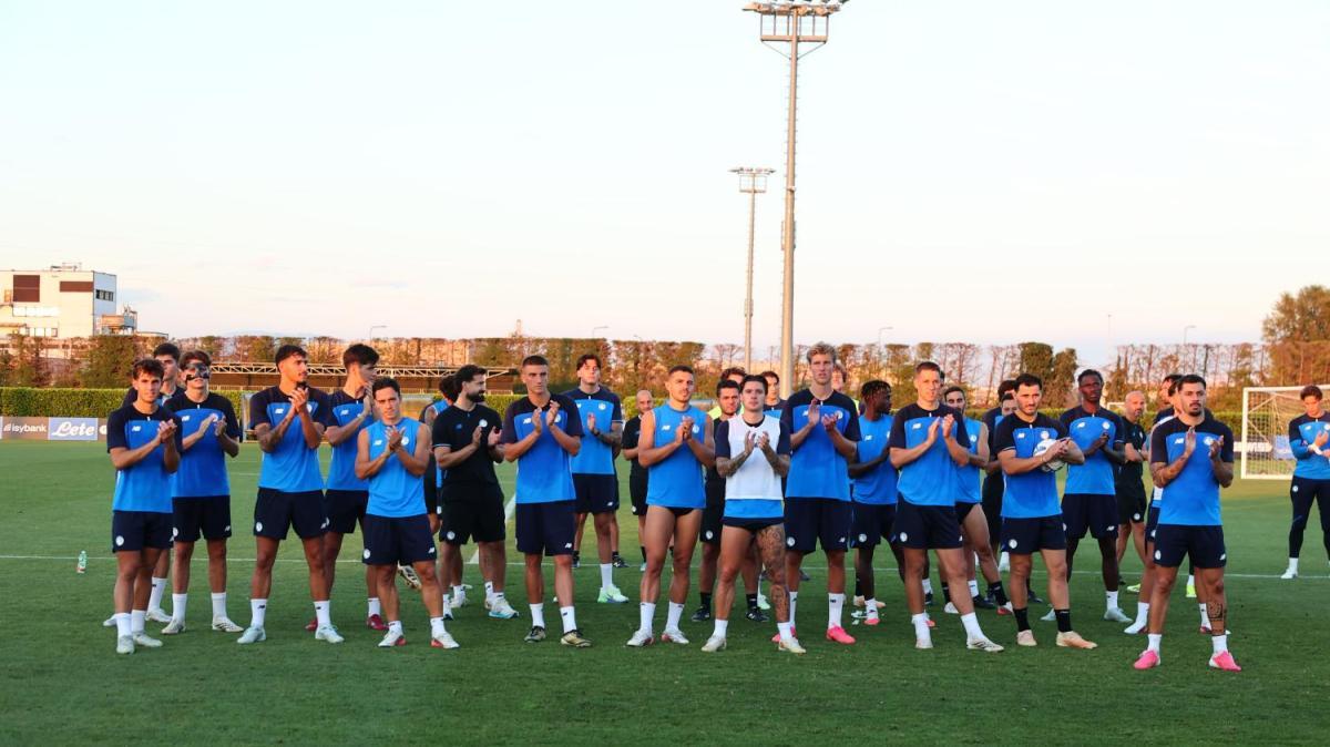 Zingonia, il patto tra curva e squadra: "Dobbiamo stare tutti uniti"