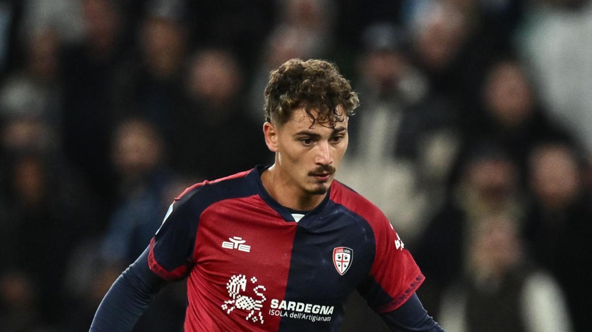 Il Cagliari valuta provvedimenti: Esposito via dal ritiro senza permesso