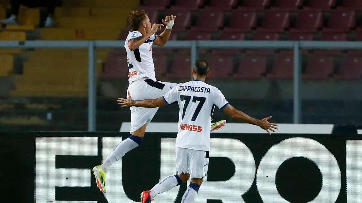 Lewandowski leader, anche Retegui in corsa: riparte la caccia alla Scarpa d'Oro
