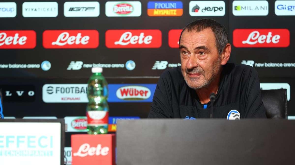 Sarri in conferenza: “Si preannuncia roba seria, battaglia dura“