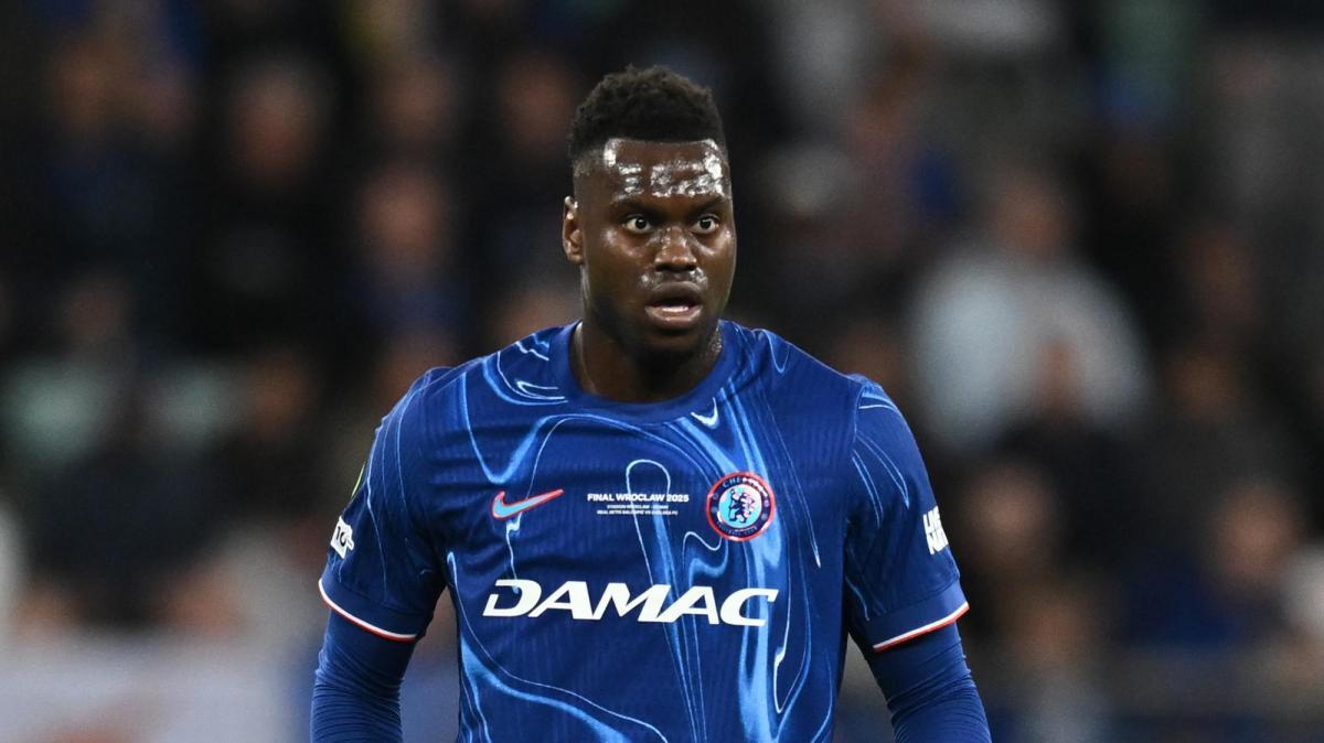 Napoli-Chelsea, distanza sul riscatto di Badiashile: 15 contro 20