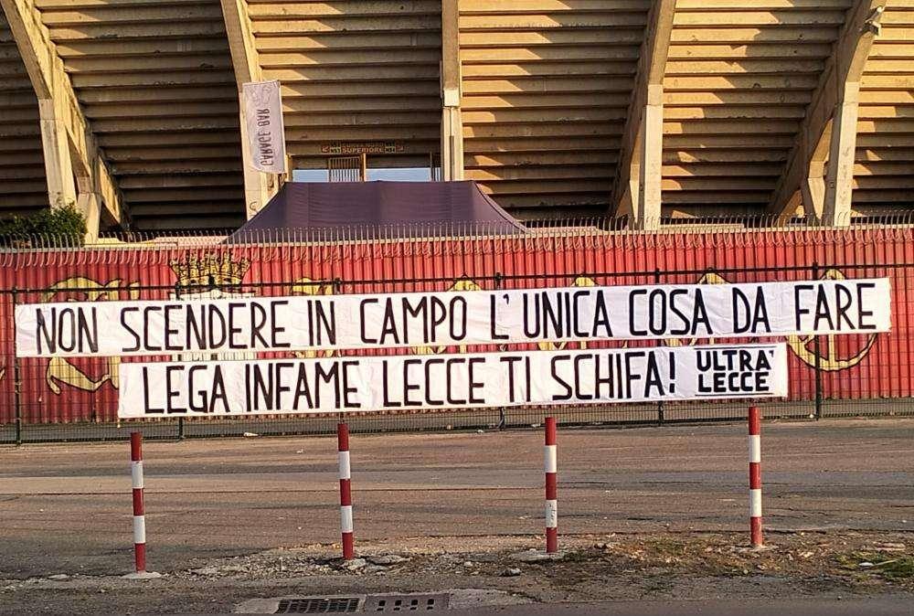 Atalanta-Lecce, la protesta degli ultras: il calcio dimentica l'umanità?