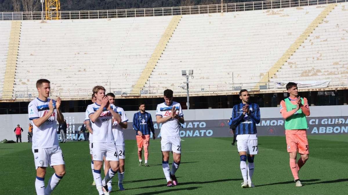 Il sogno Scudetto dell'Atalanta è durato un mese e mezzo. Ora deve guardarsi le spalle