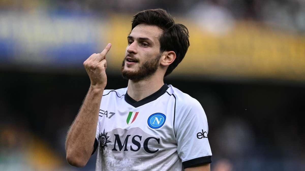 VIDEO - Il Napoli ritrova la vittoria, Politano e Kvaratskhelia stendono il Verona: gli highlights
