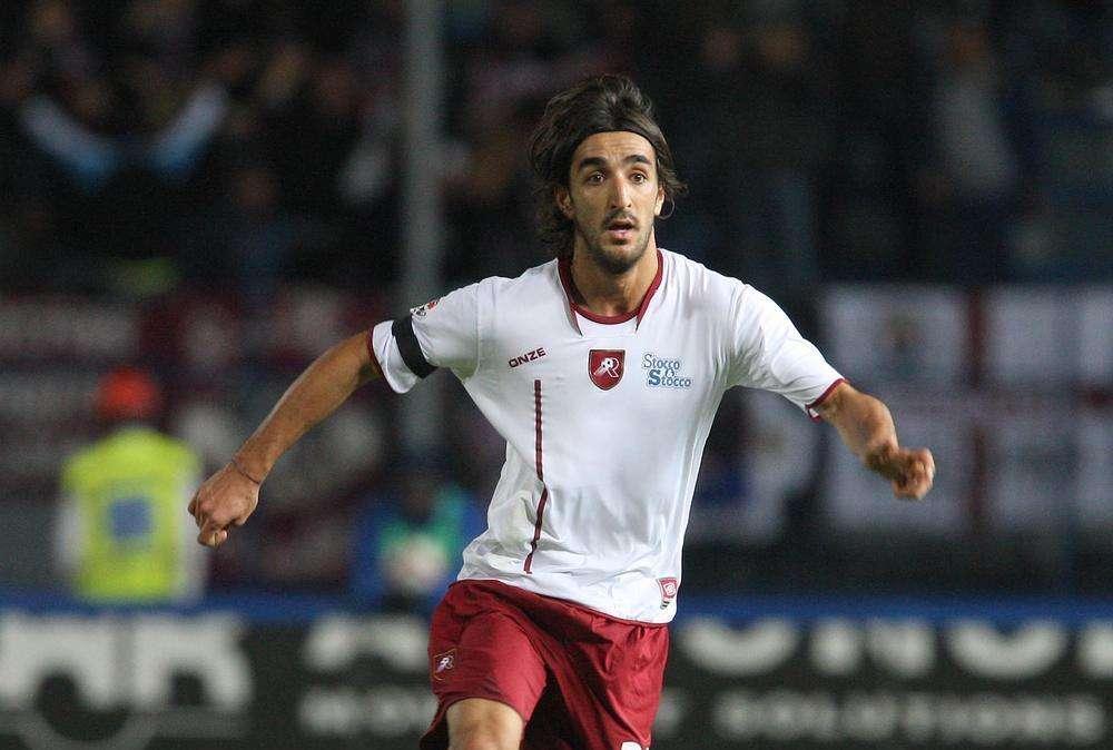 Accadeva il.. 14 Aprile 2012 - Tragedia Morosini: il giocatore muore durante Pescara-Livorno. Dieci anni senza di lui..