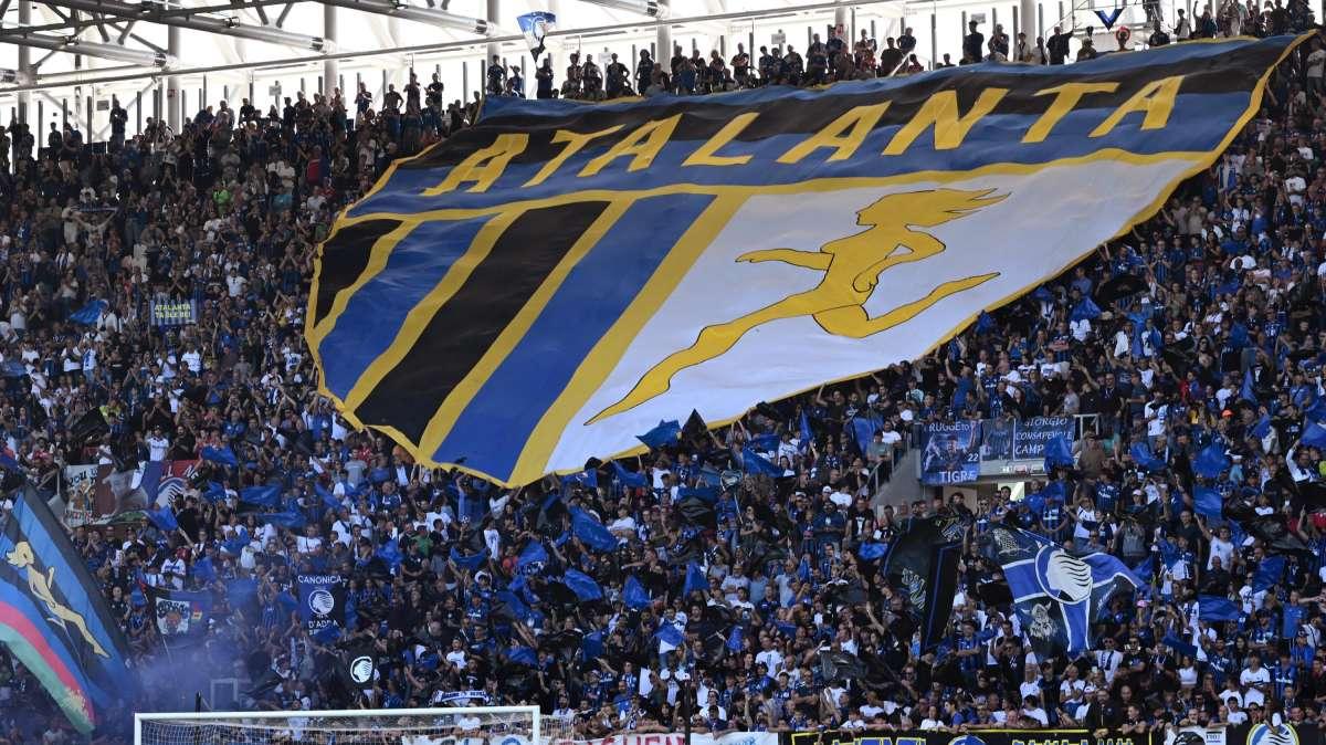 Curva Sud Atalanta: "Se domani si gioca col Lecce niente striscioni, bandiere e tifo organizzato"